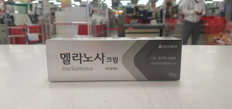 멜라노사크림 상자 정면(동아제약, 30g)